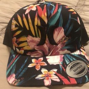 Brand new Hurley garden trucker hat